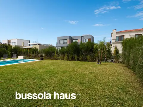 Casa en Venta en Puertos - Barrio Vistas, USD 470.000