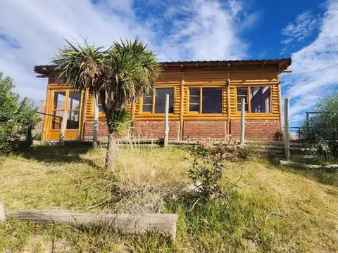 ALQUILER DE SALON COMERCIAL Y CASA