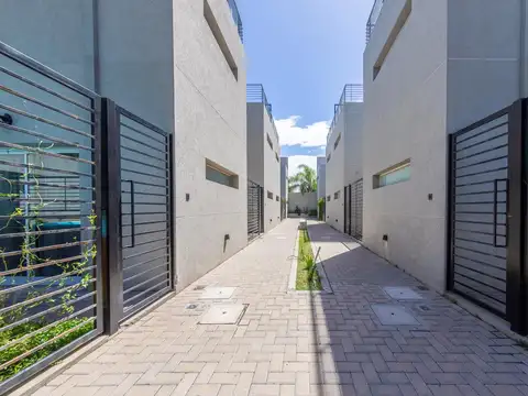 Casa en Venta al Este