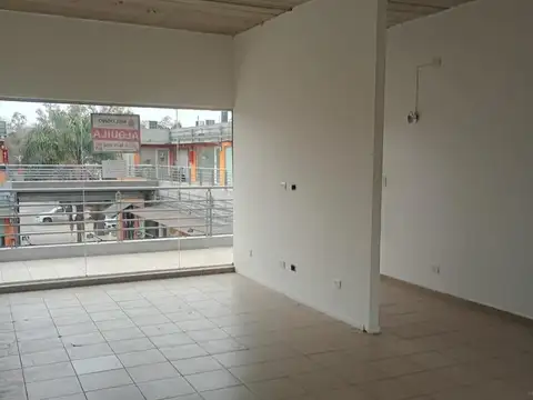 Local en Alquiler 8 años