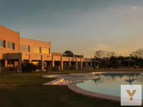 Terreno en venta - 838mts2 - La Alameda, Canning