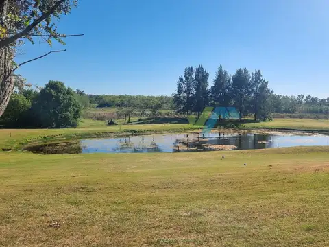 Everlinks Golf & Country Club -  Luján