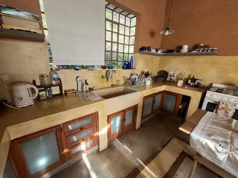 Avenida Bartolome Jaime 700