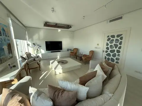 Departamento 3 ambientes con 4 baños
