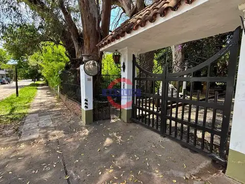 Terreno en Venta 95  mts Frente
