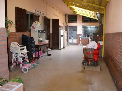 Galpon en Venta 20  mts Fondo