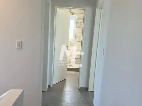 Casa en Venta en Pilar del Este - Santa Lucia, USD 198.000