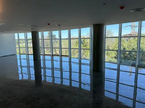 OFICINAS PREMIUM SAN ISIDRO PLANTA ENTERA 1ER PISO