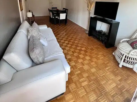 Departamento 4 ambientes Belgrano 80m² 3 dormitorios balcón seguridad 24 hs