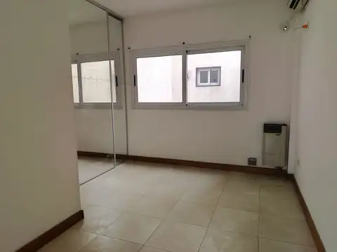 Departamento en Alquiler en San Cristobal, $ 600.000