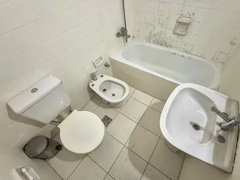 Departamento en Alquiler con 1 cochera