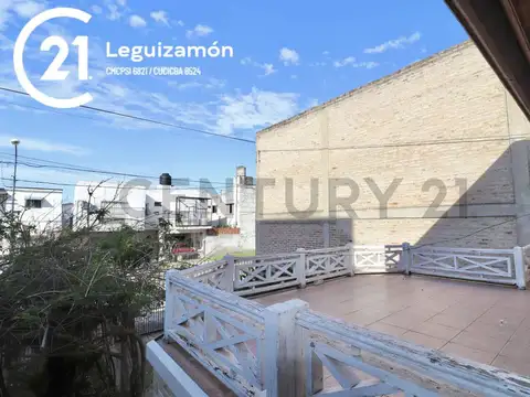 Avenida Santa Maria 3300, Piso 3200