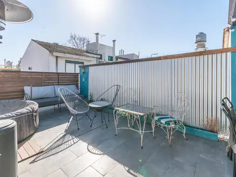 Depto Tipo Casa 2 ambientes con 1 baño