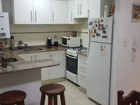 Coronel Néstor Fernández BIS 900, Piso 2