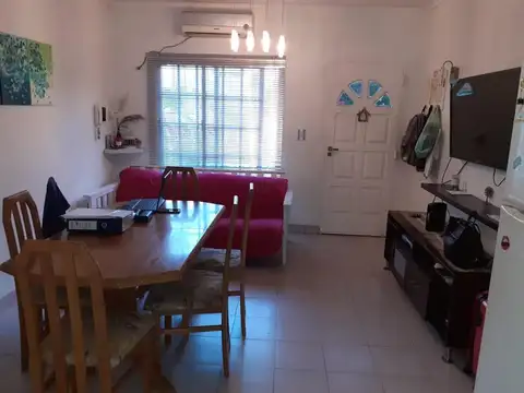 Casa en Venta en Moron, USD 105.000