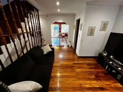 Casa en Venta con -1 cochera