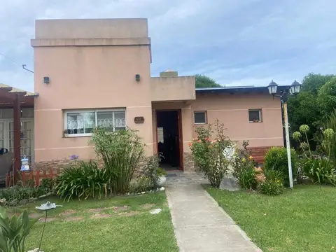 CASA EN CAMET NORTE A DOS CUADRAS DEL MAR 