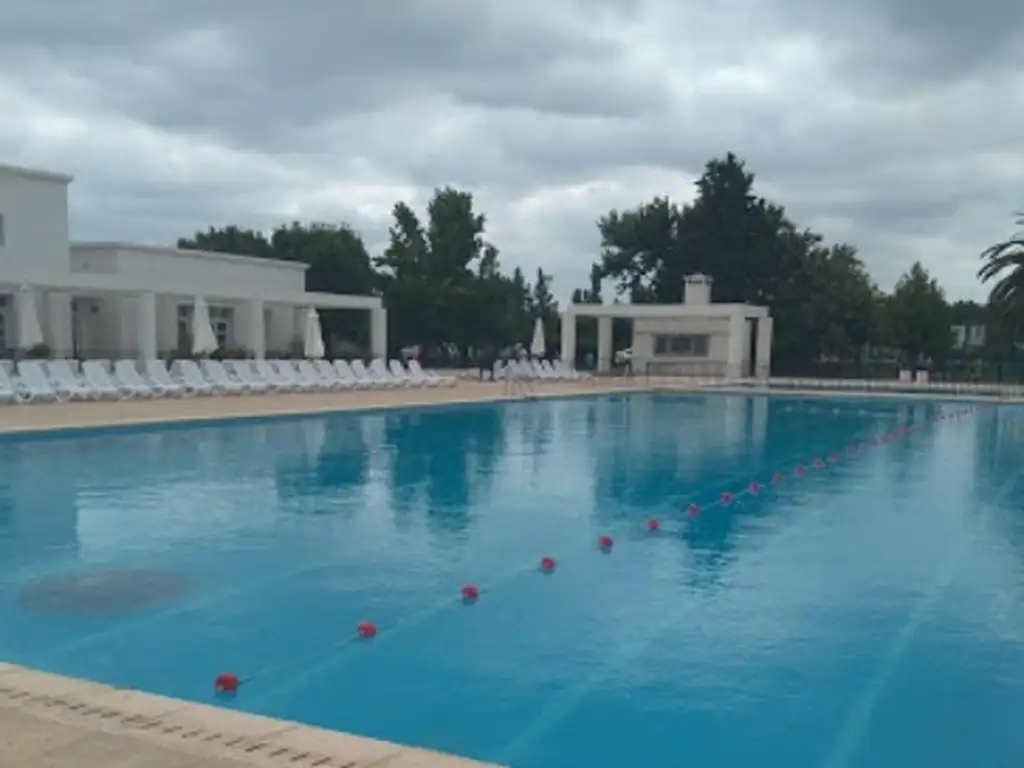 Áreas comunes piscina, juegos en Los Sauces