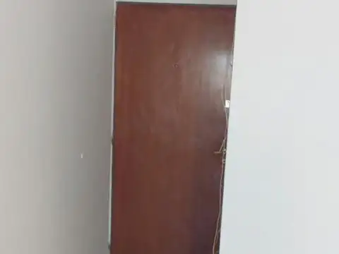 VENTA OFICINA 1 AMBIENTE EN EXCELENTE UBICACION 38 MTS