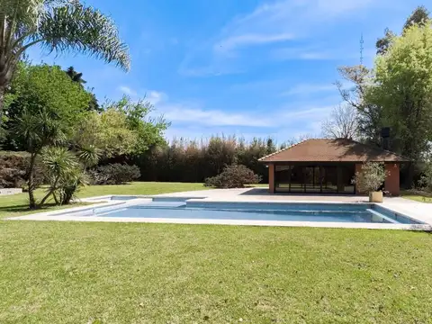 Alejandro J. Vitale 500