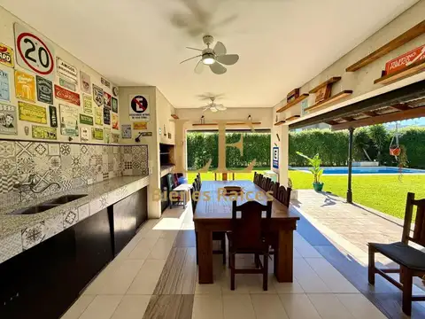 Casa en Venta de 4 dormitorios