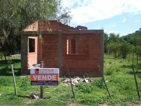 Casa Centrica a terminar!! Merlo San Luis