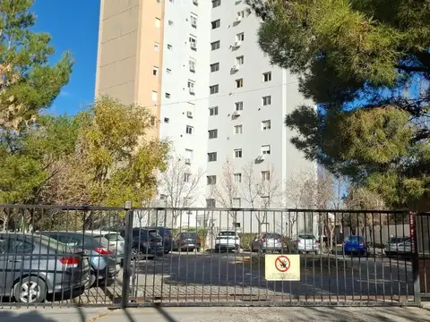 Alquiler departamento 2 dormitorios amoblado con 2 cocheras. Torre mudon, Alta barda. Neuquen Capita