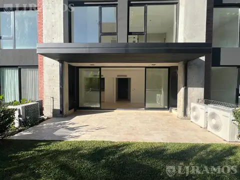 Departamento en Alquiler con 1 cocheras