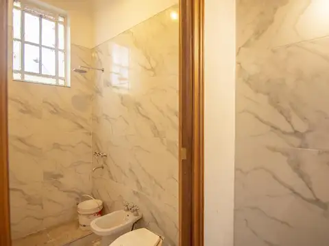 Depto Tipo Casa en Venta 60 años