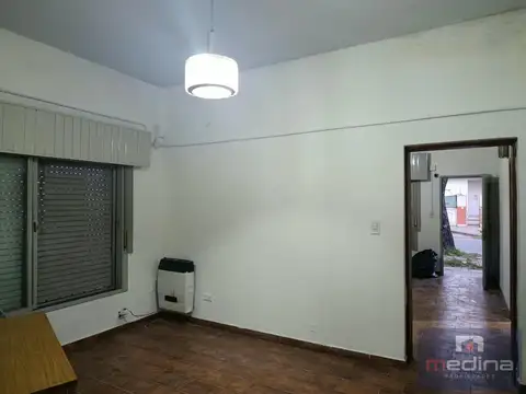 Depto Tipo Casa en Alquiler de 3 ambientes