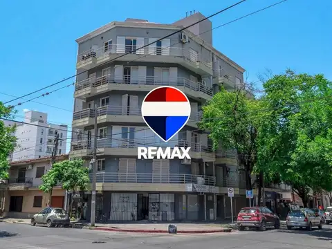 Centro. Alvear 300