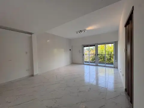 Bahía Blanca 1500, Piso 2