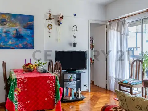 DEPARTAMENTO DE 2 AMBIENTES EN VENTA EN CABALLITO