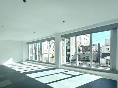 Oficina en Alquiler en Retiro, $ 1.400.000