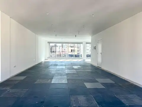 Oficina Monoambiente con 2 baños