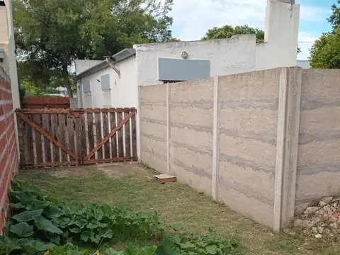 Casa de dos dormitorios en venta en City Bell, La Plata