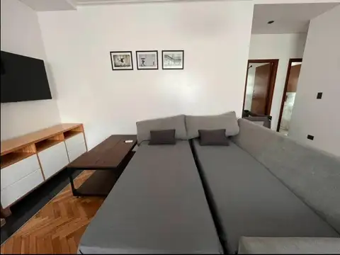 Depto Tipo Casa en Alquiler Temporal en Villa Ortuzar, USD 1.300