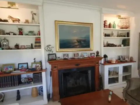 Casa 7 ambientes con 4 baños