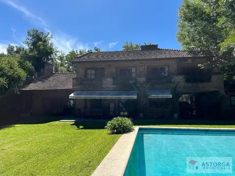 Casa en Venta en San Carlos Country Club, USD 370.000