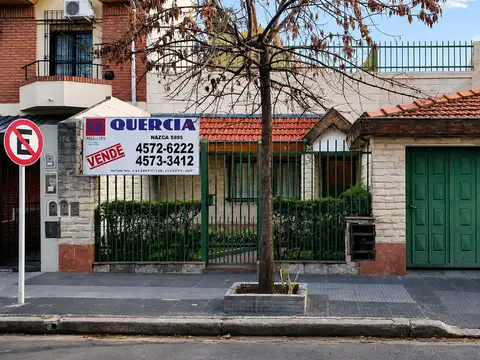 Casa 6 amb. Multifamiliar Muy Buena ----BAJO DE PRECIO ------ ESCUCHO OFERTA TOMO MENOR VALOR O VEHÍCULO EN PARTE DE PAGO