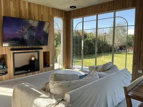 Casa en Garin-Centro, Las liebres