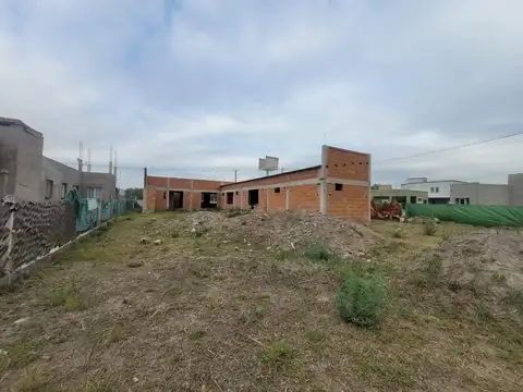 Casa en construcción Barrio Privado Los Olmos