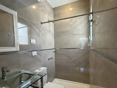 Depto Tipo Casa en Alquiler de 3 ambientes