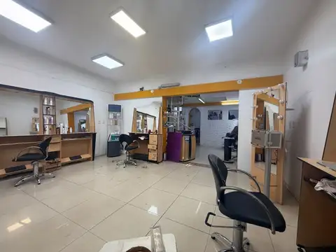 Local en Alquiler 61 años