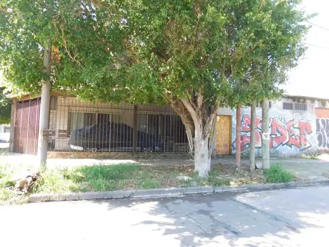 Depto Tipo Casa en Venta con 2 cocheras