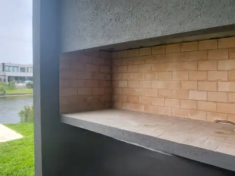 Casa  en Venta en Carpinchos, Nordelta, Tigre