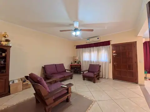 Casa en Venta en Lomas del Mirador, USD 190.000