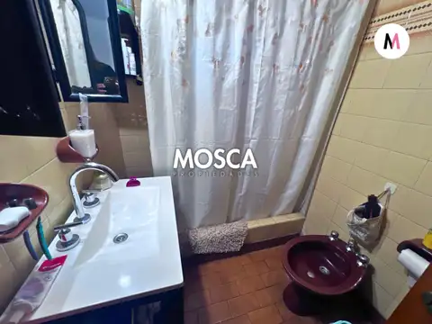 vendo P.H. 3 dormitorios cochera y patio