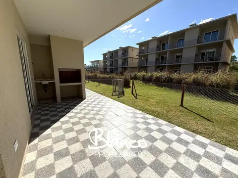 Departamento  en Alquiler en Chic Village, La Lonja, Pilar