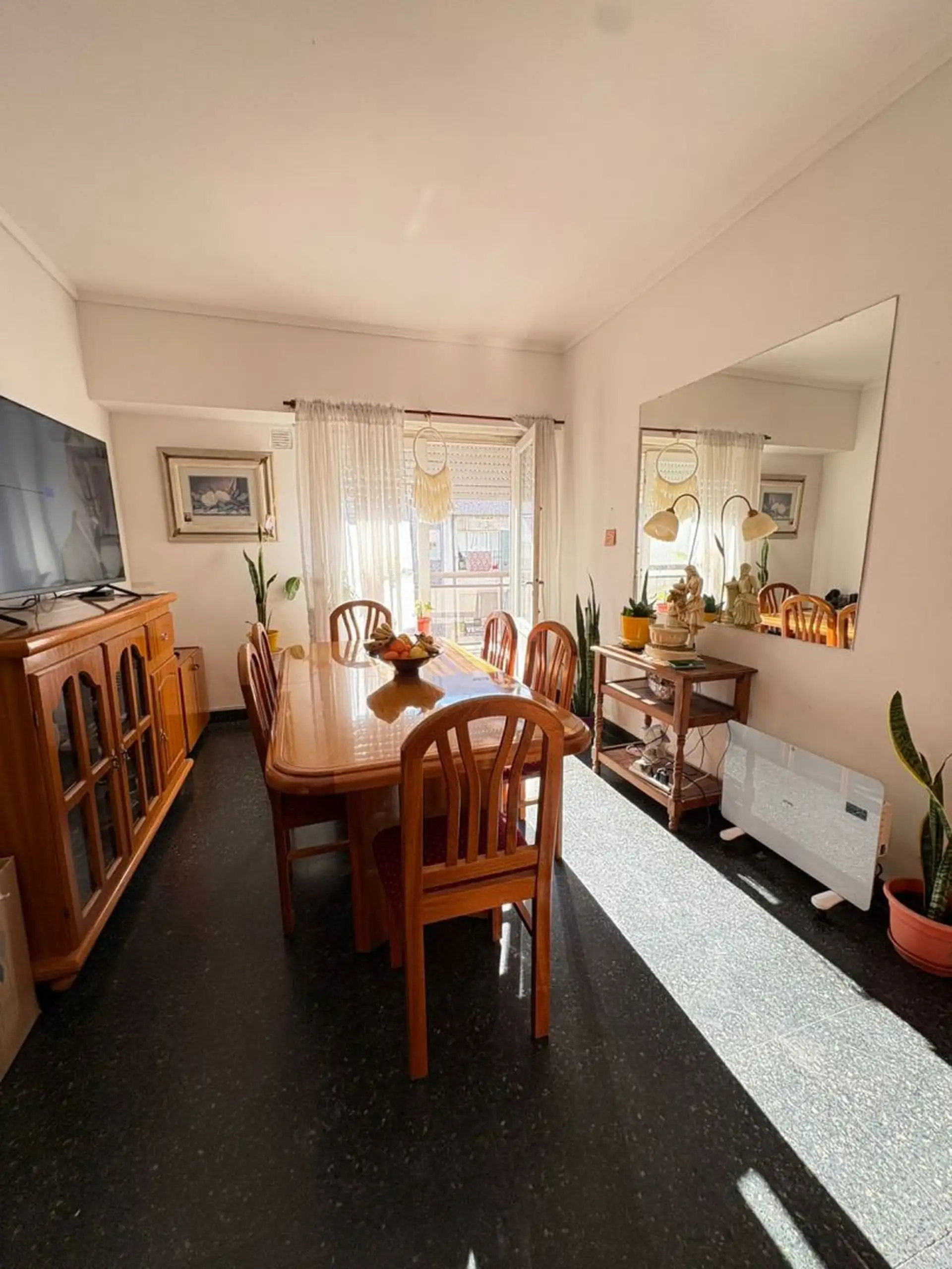 3 ambientes en último piso con balcón terraza - Centro